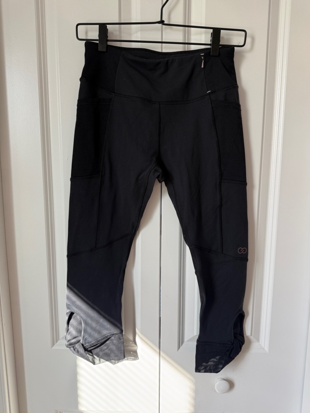 Women’s Black Active Capri Pants